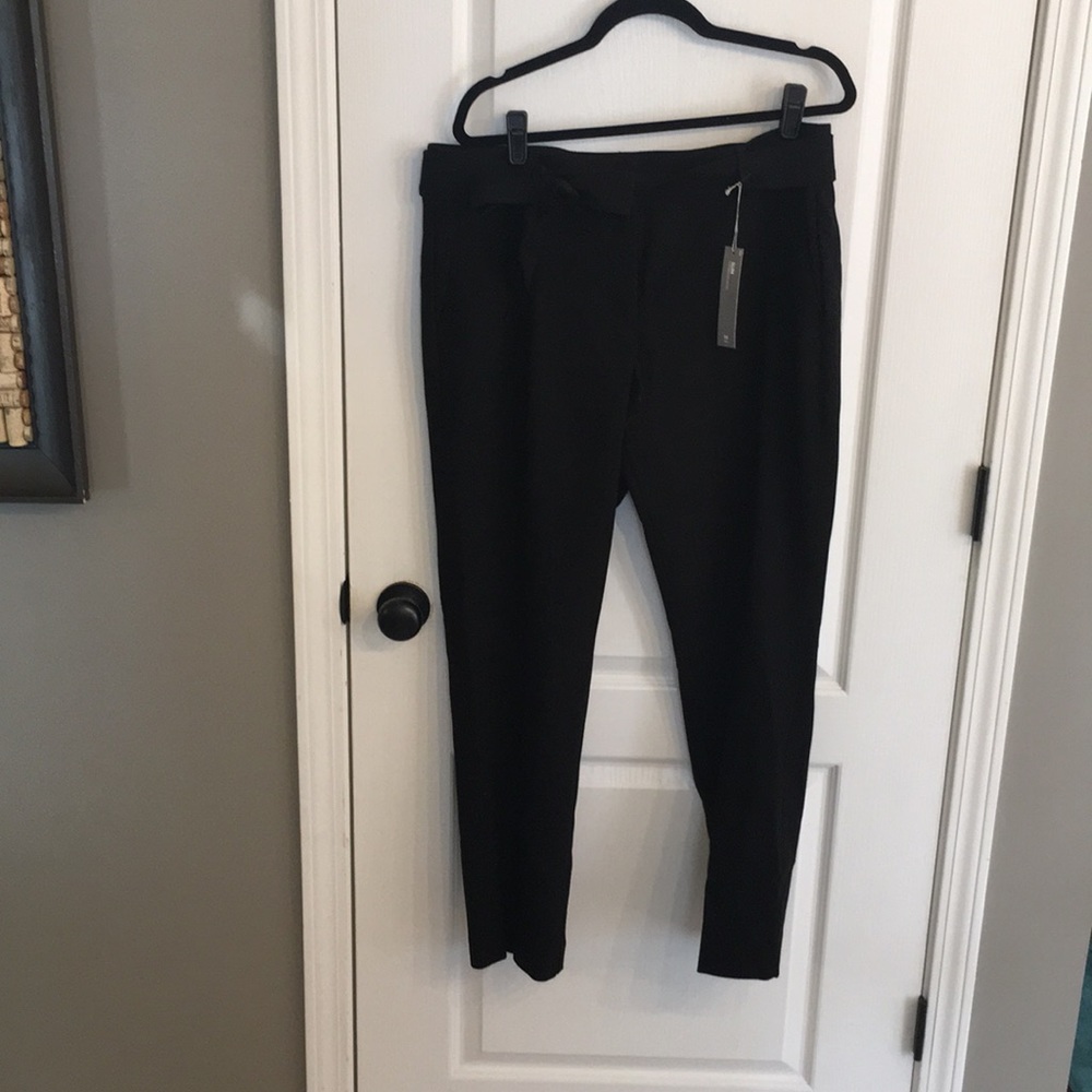 Loft NWT Julie fit tie bow black pants.